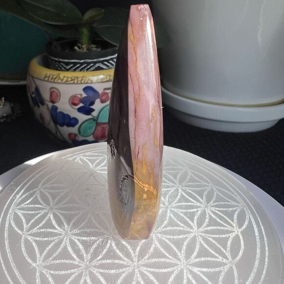 Mookaite Crystal Tear Drop Tower - Picture 4 of 12